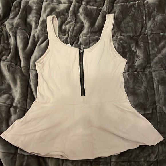 Express - Peplum Tank Top - M - Picture 2 of 4
